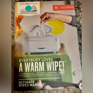 Prince Lionheart Ultimate Wipes Warmer with an Integrated Nightlight.